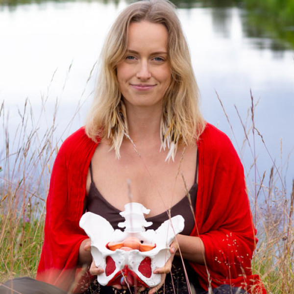 Sandra Merisalu is a bodywork practitioner offering massage sessions including Myofascial Energetic Release in Tallin and Tartu, Estonia